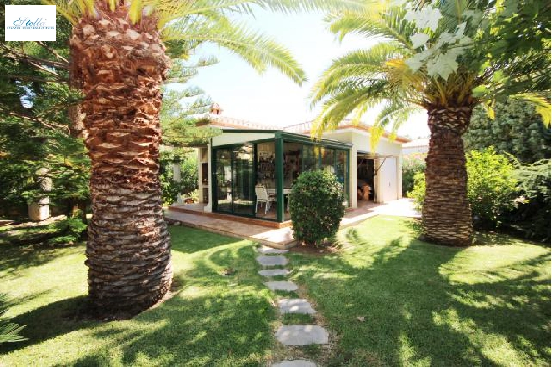 villa in Els Poblets(Barranquets) for sale, built area 160 m², year built 2000, condition neat, + underfloor heating, plot area 876 m², 3 bedroom, 3 bathroom, swimming-pool, ref.: 2-4316-23