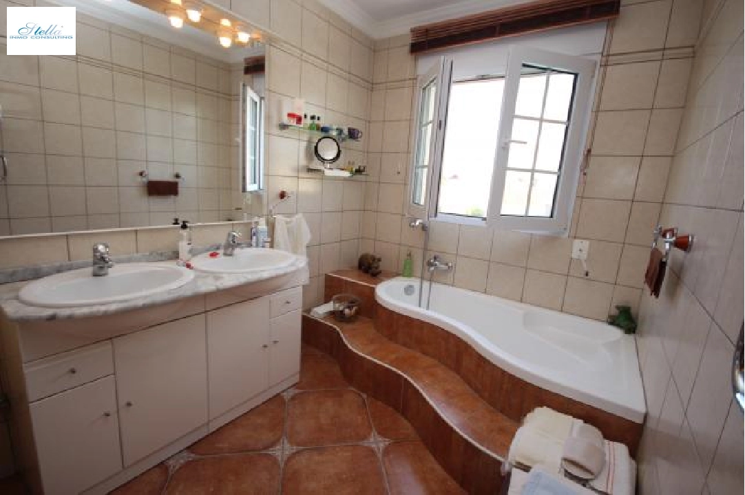 villa in Els Poblets(Barranquets) for sale, built area 160 m², year built 2000, condition neat, + underfloor heating, plot area 876 m², 3 bedroom, 3 bathroom, swimming-pool, ref.: 2-4316-9
