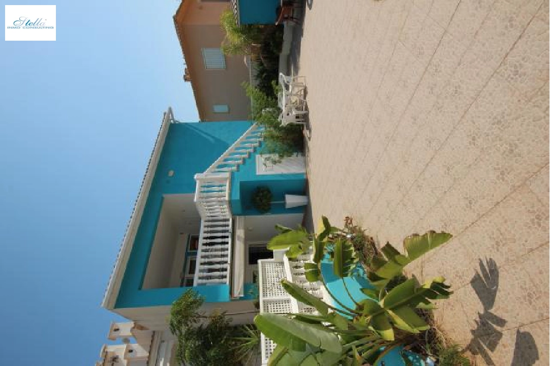 beach house in Oliva(Oliva) for sale, built area 220 m², year built 1996, condition neat, + stove, air-condition, plot area 430 m², 6 bedroom, 2 bathroom, swimming-pool, ref.: Lo-3416-44