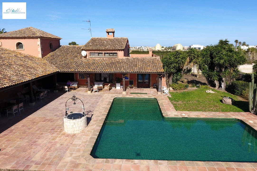 country house in Denia for sale, built area 450 m², year built 1985, + stove, air-condition, plot area 17000 m², 8 bedroom, 4 bathroom, swimming-pool, ref.: SC-T0617-36