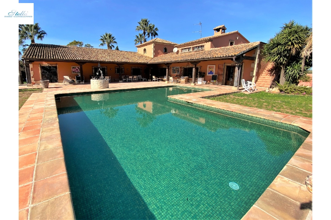 country house in Denia for sale, built area 450 m², year built 1985, + stove, air-condition, plot area 17000 m², 8 bedroom, 4 bathroom, swimming-pool, ref.: SC-T0617-45