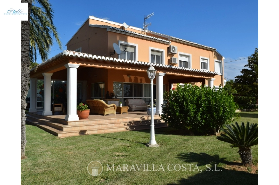 villa in Javea(Altstadt) for sale, built area 293 m², year built 1979, + central heating, air-condition, plot area 1 m², 5 bedroom, swimming-pool, ref.: MV-2338-2