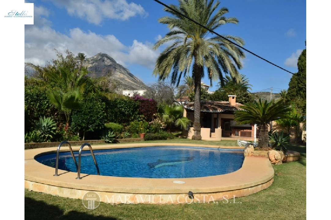 villa in Javea(Altstadt) for sale, built area 293 m², year built 1979, + central heating, air-condition, plot area 1 m², 5 bedroom, swimming-pool, ref.: MV-2338-4