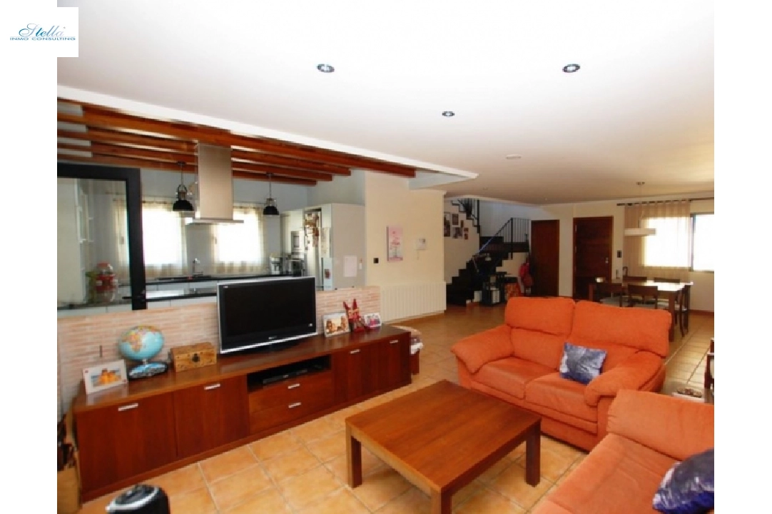 town house in Pego(Centro Urbano) for sale, built area 360 m², year built 2008, + central heating, air-condition, plot area 134 m², 4 bedroom, 2 bathroom, swimming-pool, ref.: O-V33514-4