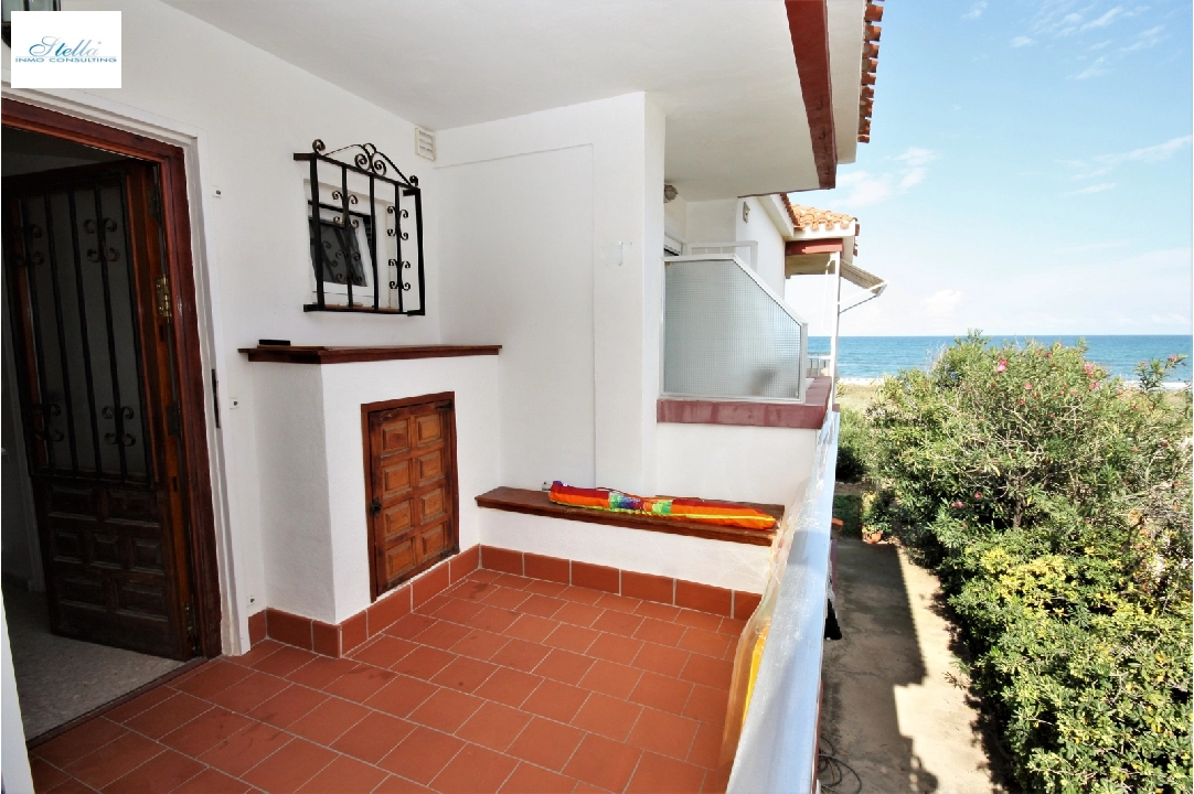 penthouse apartment in Denia(Deveses) for sale, built area 114 m², year built 1966, condition modernized, + central heating, air-condition, plot area 1297 m², 4 bedroom, 2 bathroom, ref.: GC-4418-18