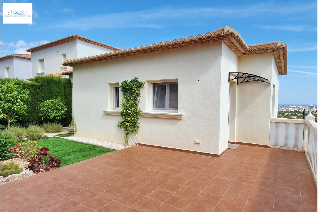 terraced house cornerside in Denia(Pedrera) for sale, built area 108 m², year built 2016, condition mint, + central heating, plot area 191 m², 2 bedroom, 2 bathroom, swimming-pool, ref.: SC-RV0120-3