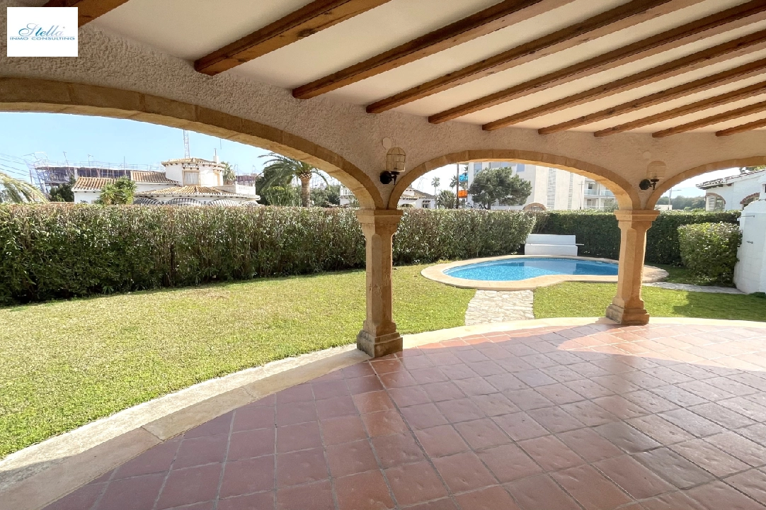 villa in Denia for sale, built area 150 m², year built 1984, condition neat, + central heating, air-condition, plot area 850 m², 3 bedroom, 3 bathroom, swimming-pool, ref.: AS-1020-19