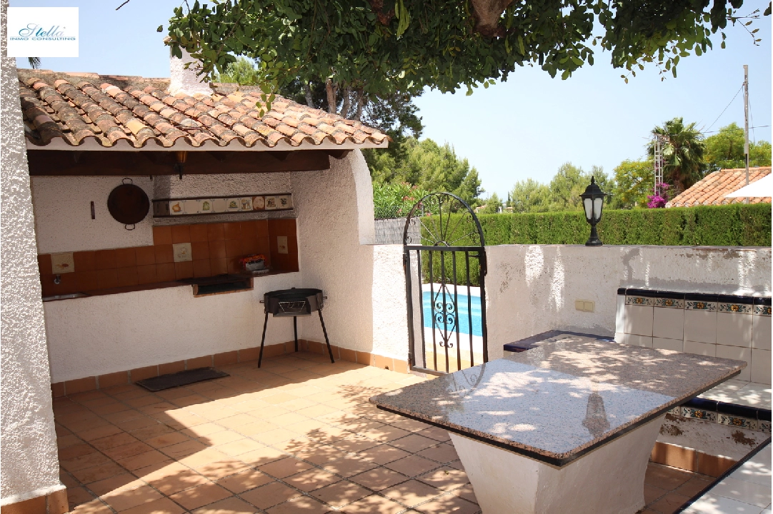 villa in Denia for holiday rental, built area 117 m², year built 1974, condition neat, + central heating, air-condition, plot area 680 m², 3 bedroom, 2 bathroom, swimming-pool, ref.: T-0615-4