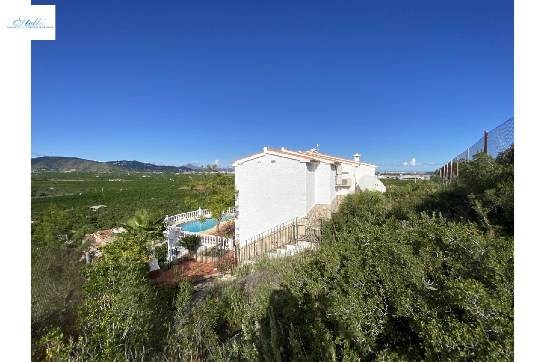 villa in Oliva(Sant Pere) for sale, built area 119 m², year built 1991, condition modernized, air-condition, plot area 897 m², 3 bedroom, 2 bathroom, swimming-pool, ref.: GC-3221-34