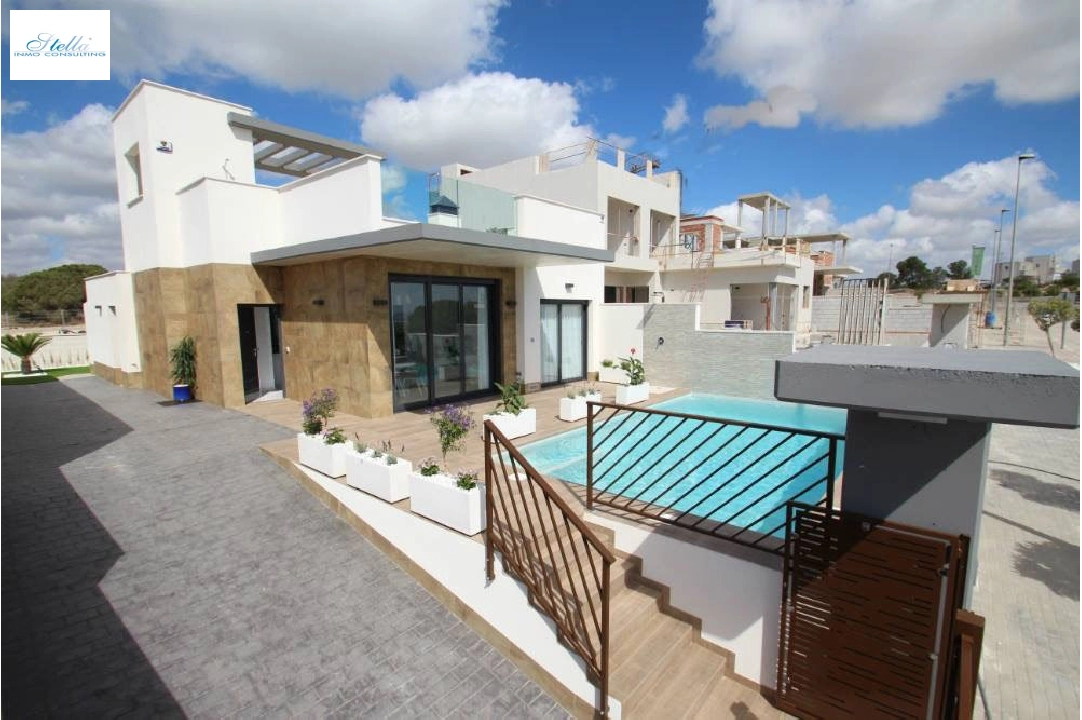 villa in Dehesa de Campoamor for sale, built area 168 m², condition first owner, plot area 500 m², 3 bedroom, 2 bathroom, swimming-pool, ref.: HA-DCN-100-E10-9