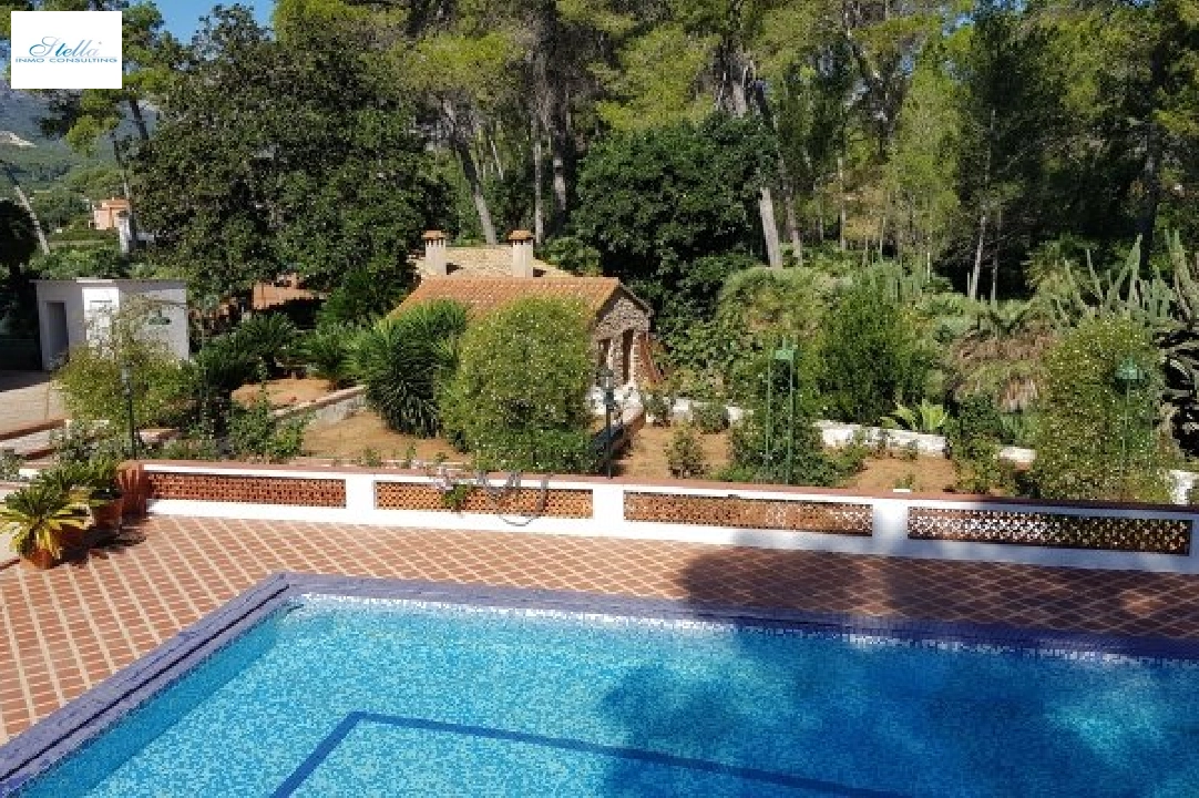 villa in Gandia for sale, built area 1300 m², plot area 200000 m², 20 bathroom, ref.: BS-3974641-19