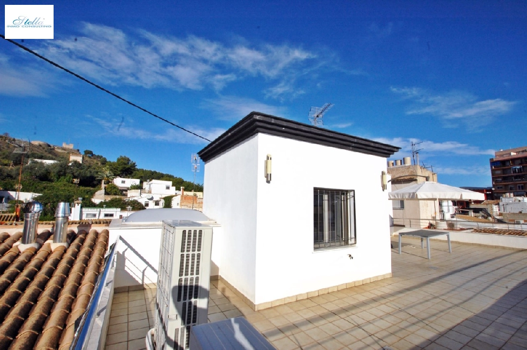 town house in Oliva for sale, built area 339 m², year built 2008, + underfloor heating, air-condition, plot area 122 m², 4 bedroom, 4 bathroom, swimming-pool, ref.: O-V78914-1