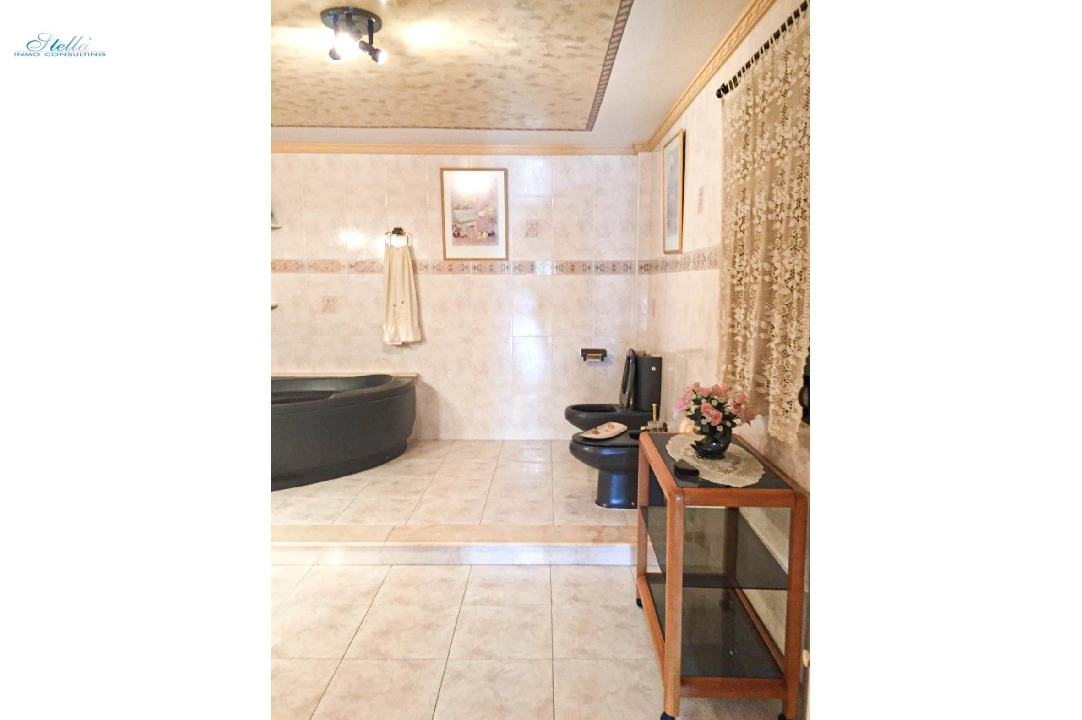apartment in Javea(Centre) for sale, built area 250 m², 3 bedroom, 3 bathroom, ref.: BP-4056JAV-10