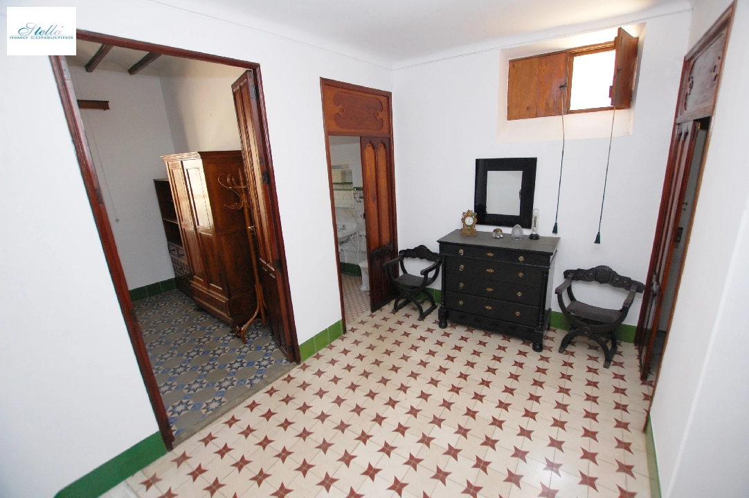 town house in Pego for sale, built area 373 m², year built 1910, air-condition, plot area 200 m², 5 bedroom, 2 bathroom, swimming-pool, ref.: O-V80314-18