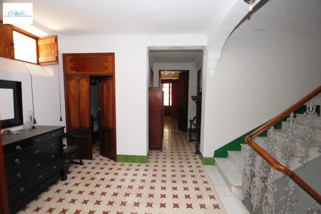 town house in Pego for sale, built area 373 m², year built 1910, air-condition, plot area 200 m², 5 bedroom, 2 bathroom, swimming-pool, ref.: O-V80314-20