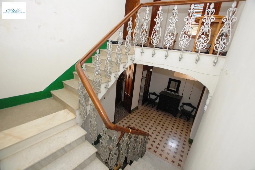 town house in Pego for sale, built area 373 m², year built 1910, air-condition, plot area 200 m², 5 bedroom, 2 bathroom, swimming-pool, ref.: O-V80314-27
