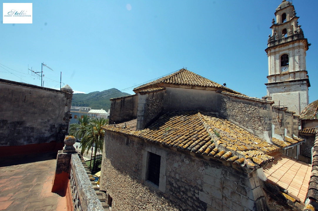 town house in Pego for sale, built area 373 m², year built 1910, air-condition, plot area 200 m², 5 bedroom, 2 bathroom, swimming-pool, ref.: O-V80314-36