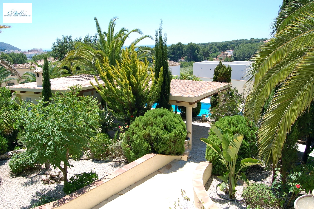 villa in Moraira for sale, built area 195 m², year built 1971, + central heating, air-condition, plot area 1084 m², 5 bedroom, 3 bathroom, swimming-pool, ref.: SBR-1622-5