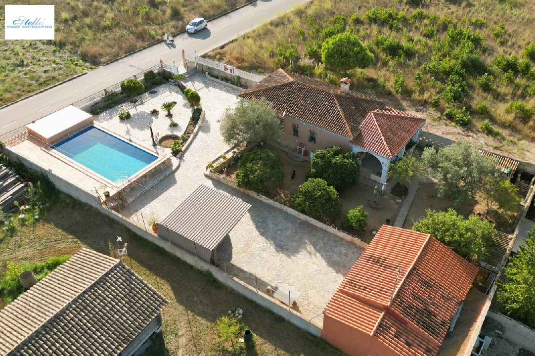 country house in Oliva for sale, built area 110 m², year built 1971, + stove, plot area 1171 m², 3 bedroom, 1 bathroom, swimming-pool, ref.: SB-3322-1