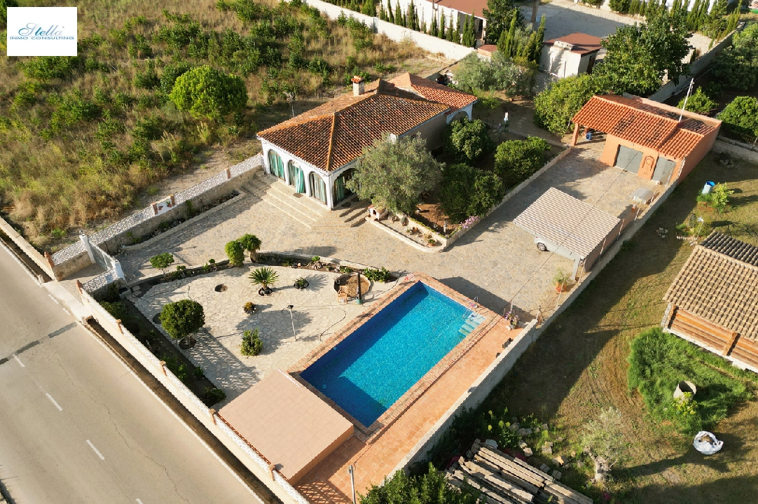 country house in Oliva for sale, built area 110 m², year built 1971, + stove, plot area 1171 m², 3 bedroom, 1 bathroom, swimming-pool, ref.: SB-3322-4