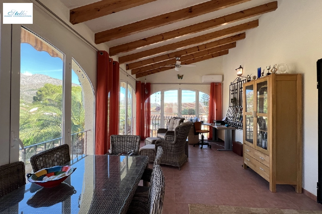 country house in Orba for sale, built area 252 m², year built 2002, condition neat, + central heating, air-condition, plot area 853 m², 4 bedroom, 3 bathroom, swimming-pool, ref.: SB-3522-29