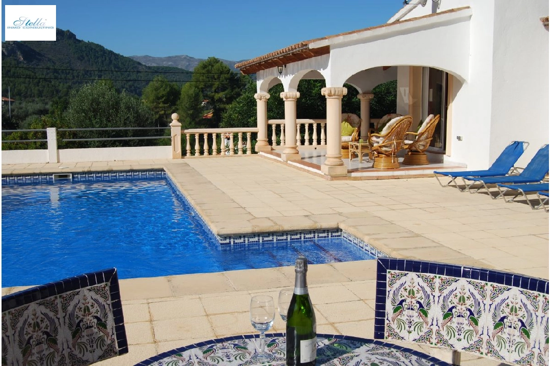 villa in Orba(Valley) for sale, built area 178 m², year built 2000, + central heating, air-condition, plot area 805 m², 3 bedroom, 3 bathroom, swimming-pool, ref.: PV-141-01932P-32