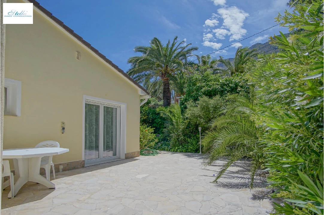 villa in Denia(Don Quijote) for sale, built area 240 m², air-condition, plot area 1336 m², 4 bedroom, 5 bathroom, ref.: BP-8077DEN-15
