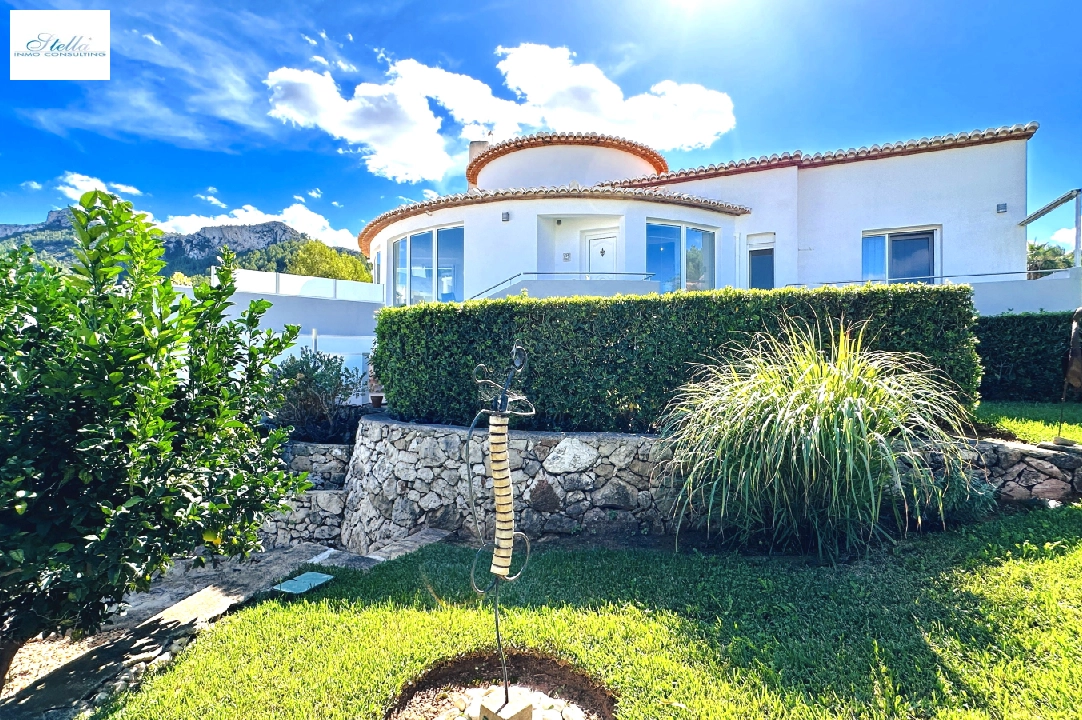 villa in Denia(Marquesa 6) for sale, built area 227 m², year built 1995, condition modernized, + central heating, air-condition, plot area 913 m², 3 bedroom, 2 bathroom, swimming-pool, ref.: AS-2423-12