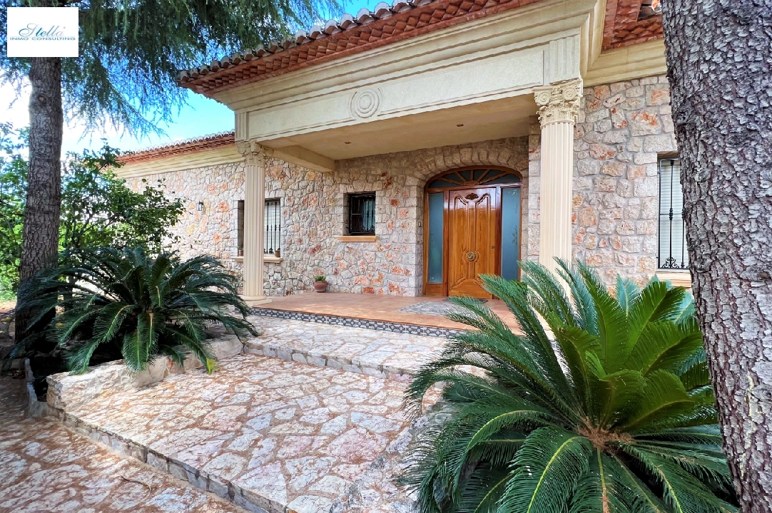 villa in Pego for sale, built area 311 m², year built 2006, + central heating, air-condition, plot area 919 m², 5 bedroom, 3 bathroom, swimming-pool, ref.: FK-0923-4