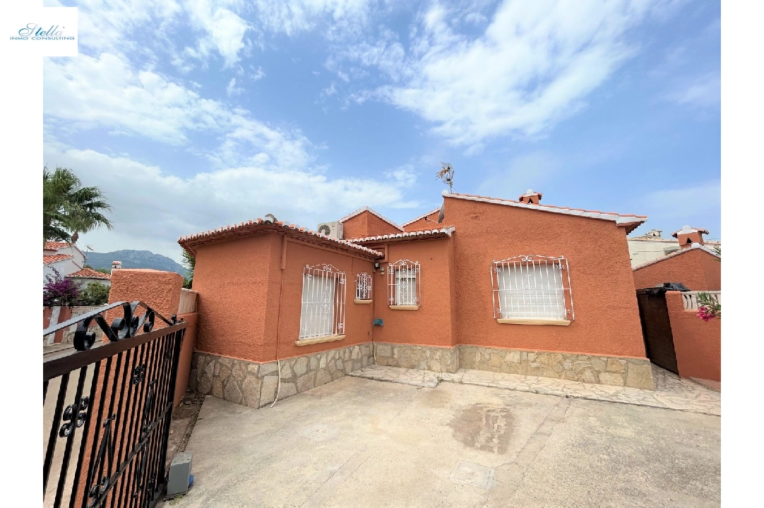 villa in Denia for sale, built area 94 m², year built 2000, air-condition, plot area 387 m², 3 bedroom, 2 bathroom, swimming-pool, ref.: PS-PS323015-25