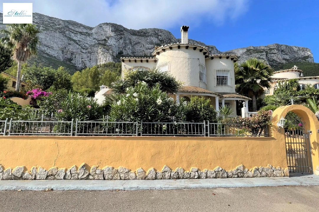 villa in Denia for sale, built area 130 m², year built 1980, + central heating, air-condition, plot area 1031 m², 3 bedroom, 2 bathroom, swimming-pool, ref.: JS-1623-26
