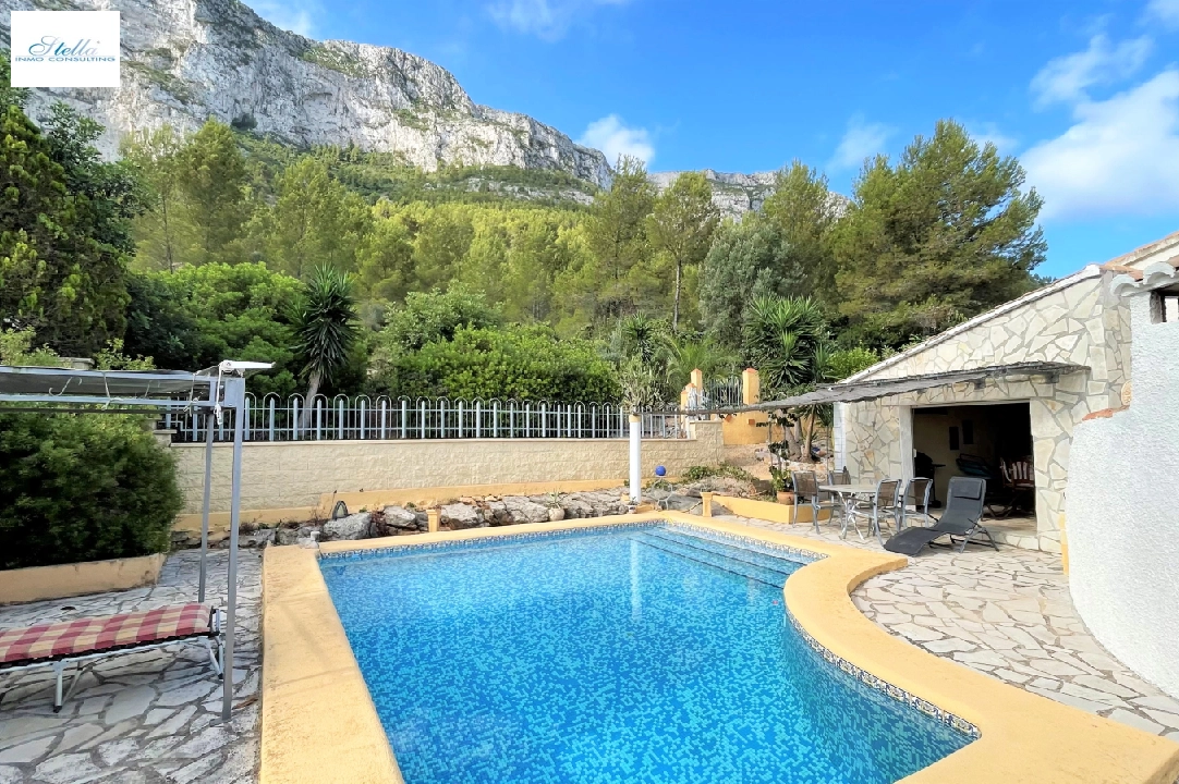villa in Denia for sale, built area 130 m², year built 1980, + central heating, air-condition, plot area 1031 m², 3 bedroom, 2 bathroom, swimming-pool, ref.: JS-1623-27