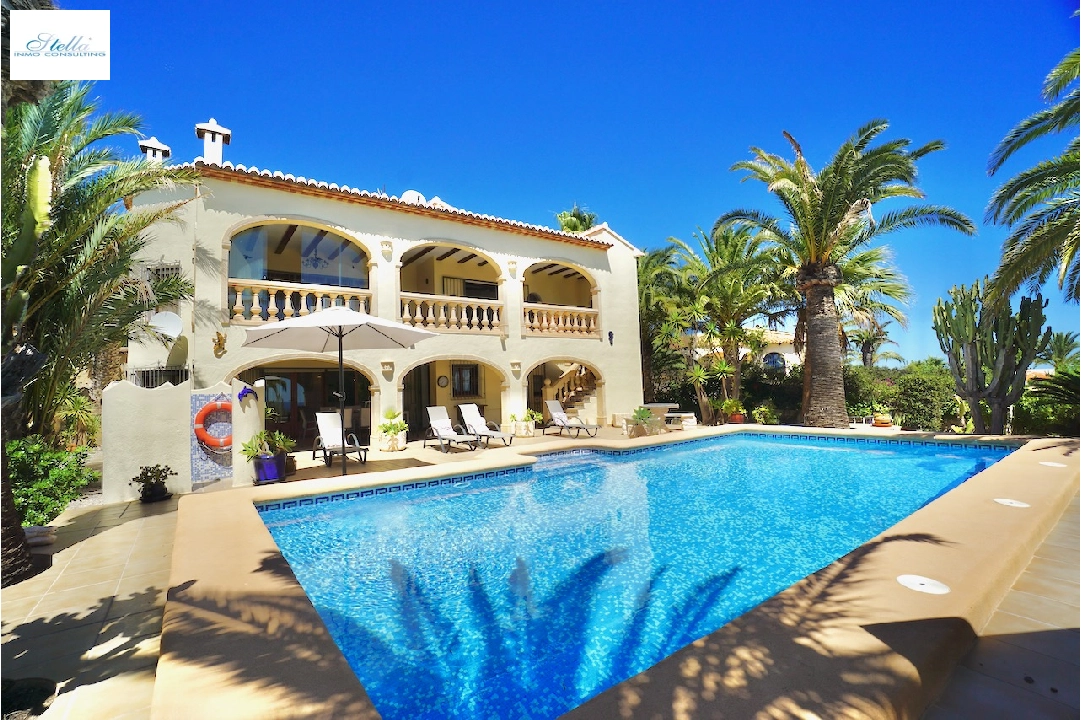villa in Benitachell(La Cumbre del Sol) for sale, built area 340 m², plot area 994 m², 5 bedroom, 5 bathroom, swimming-pool, ref.: CA-H-1677-AMBE-1