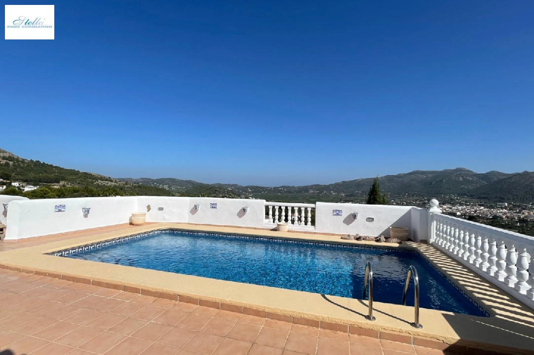 villa in Jalon(Valley) for sale, built area 134 m², year built 2003, + central heating, air-condition, plot area 624 m², 4 bedroom, 3 bathroom, swimming-pool, ref.: PV-141-01952P-1