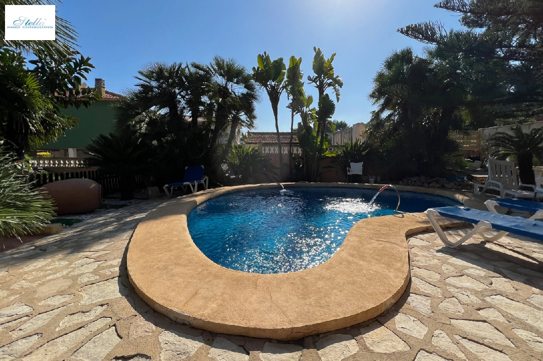 villa in Denia for rent, built area 200 m², condition neat, + central heating, air-condition, plot area 900 m², 3 bedroom, 2 bathroom, swimming-pool, ref.: D-0123-2