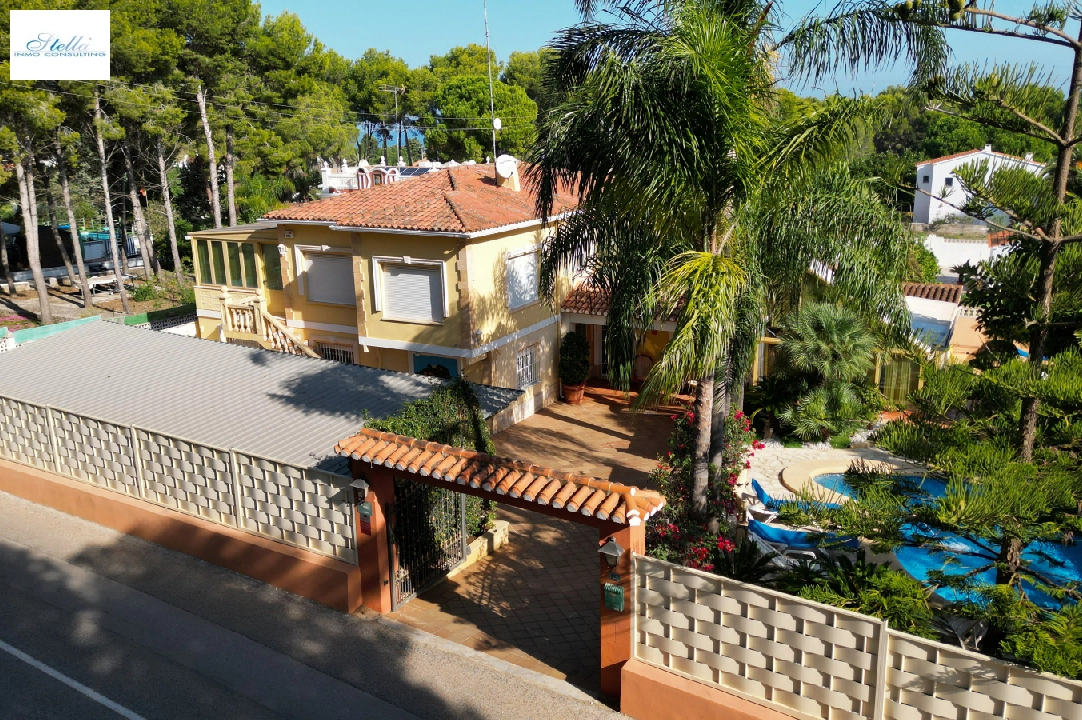 villa in Denia for rent, built area 200 m², condition neat, + central heating, air-condition, plot area 900 m², 3 bedroom, 2 bathroom, swimming-pool, ref.: D-0123-7