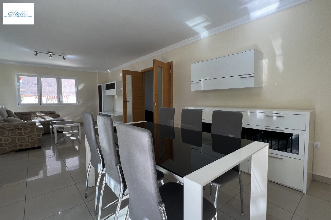 terraced house in Denia for rent, built area 130 m², condition neat, + KLIMA, air-condition, plot area 160 m², 4 bedroom, 3 bathroom, swimming-pool, ref.: D-0223-26
