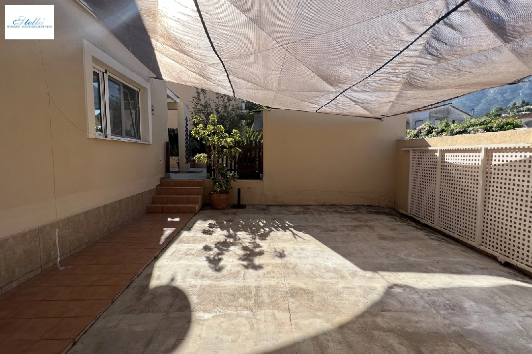 terraced house in Denia for rent, built area 130 m², condition neat, + KLIMA, air-condition, plot area 160 m², 4 bedroom, 3 bathroom, swimming-pool, ref.: D-0223-30