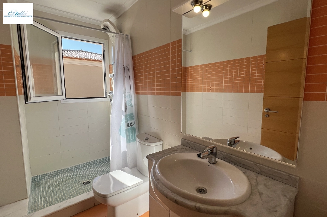 terraced house in Denia for rent, built area 130 m², condition neat, + KLIMA, air-condition, plot area 160 m², 4 bedroom, 3 bathroom, swimming-pool, ref.: D-0223-41
