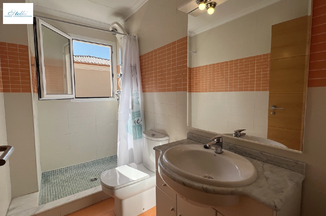terraced house in Denia for rent, built area 130 m², condition neat, + KLIMA, air-condition, plot area 160 m², 4 bedroom, 3 bathroom, swimming-pool, ref.: D-0223-55