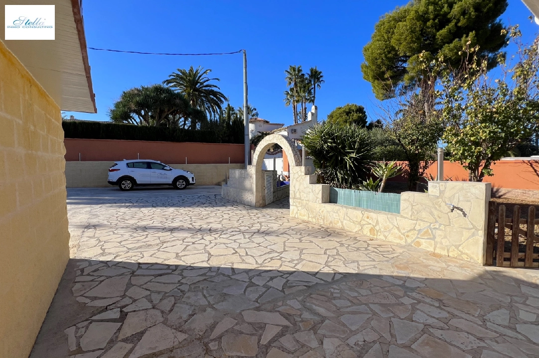 villa in Denia for sale, built area 215 m², year built 1978, + central heating, air-condition, plot area 954 m², 5 bedroom, 2 bathroom, swimming-pool, ref.: FK-1923-33