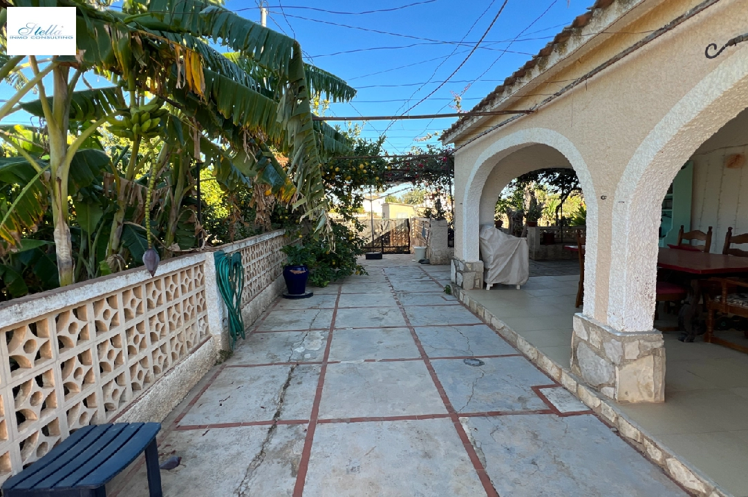 country house in Denia for sale, built area 204 m², year built 1981, + stove, air-condition, plot area 6198 m², 5 bedroom, 2 bathroom, ref.: FK-2223-7