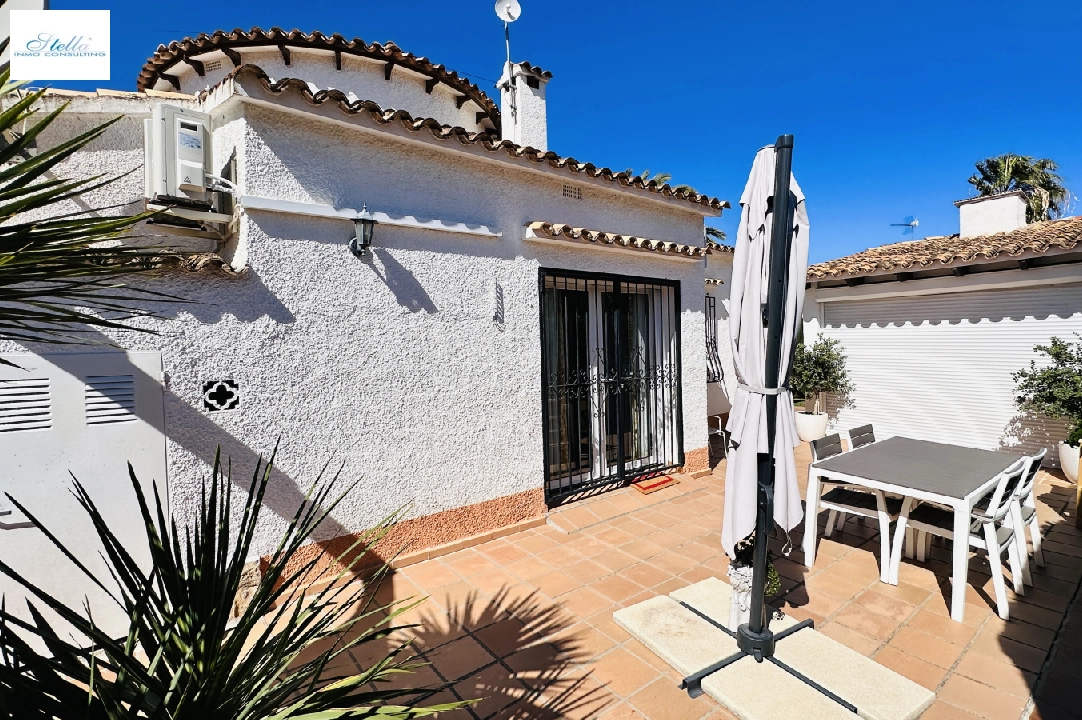 villa in Els Poblets for sale, built area 120 m², year built 1996, condition neat, + central heating, air-condition, plot area 631 m², 2 bedroom, 1 bathroom, swimming-pool, ref.: AS-0124-9