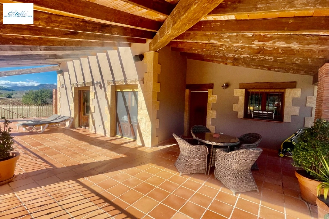 villa in Jalon for sale, built area 200 m², year built 2003, air-condition, plot area 10000 m², 2 bedroom, 2 bathroom, swimming-pool, ref.: PV-141-01967P-15