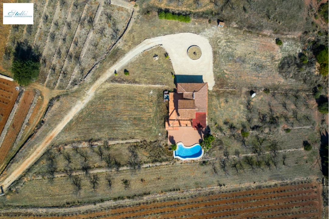 villa in Jalon for sale, built area 200 m², year built 2003, air-condition, plot area 10000 m², 2 bedroom, 2 bathroom, swimming-pool, ref.: PV-141-01967P-43
