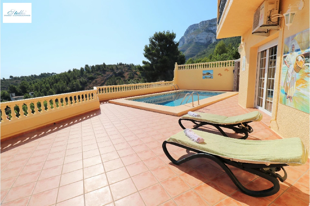 villa in Denia(Centro) for sale, air-condition, 6 bedroom, 4 bathroom, swimming-pool, ref.: AM-12170DA-3700-11