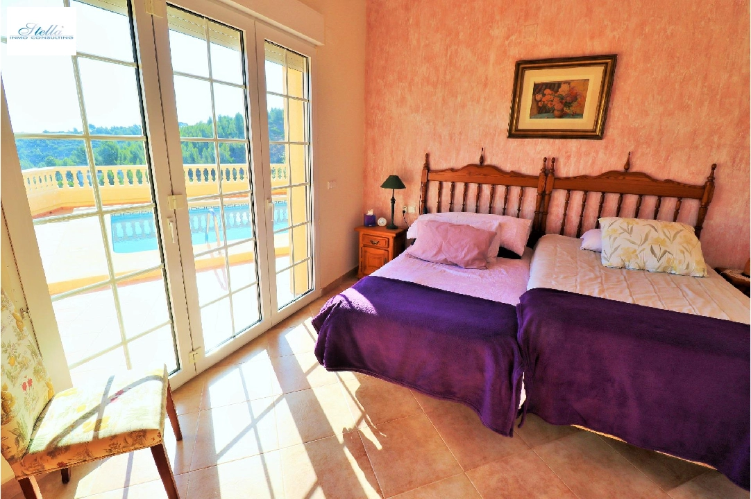 villa in Denia(Centro) for sale, air-condition, 6 bedroom, 4 bathroom, swimming-pool, ref.: AM-12170DA-3700-28