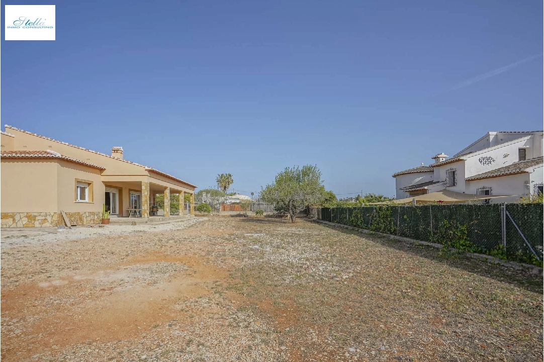 villa in Javea(Montgo Toscamar) for sale, built area 312 m², plot area 1500 m², 4 bedroom, 2 bathroom, ref.: BP-4364JAV-38