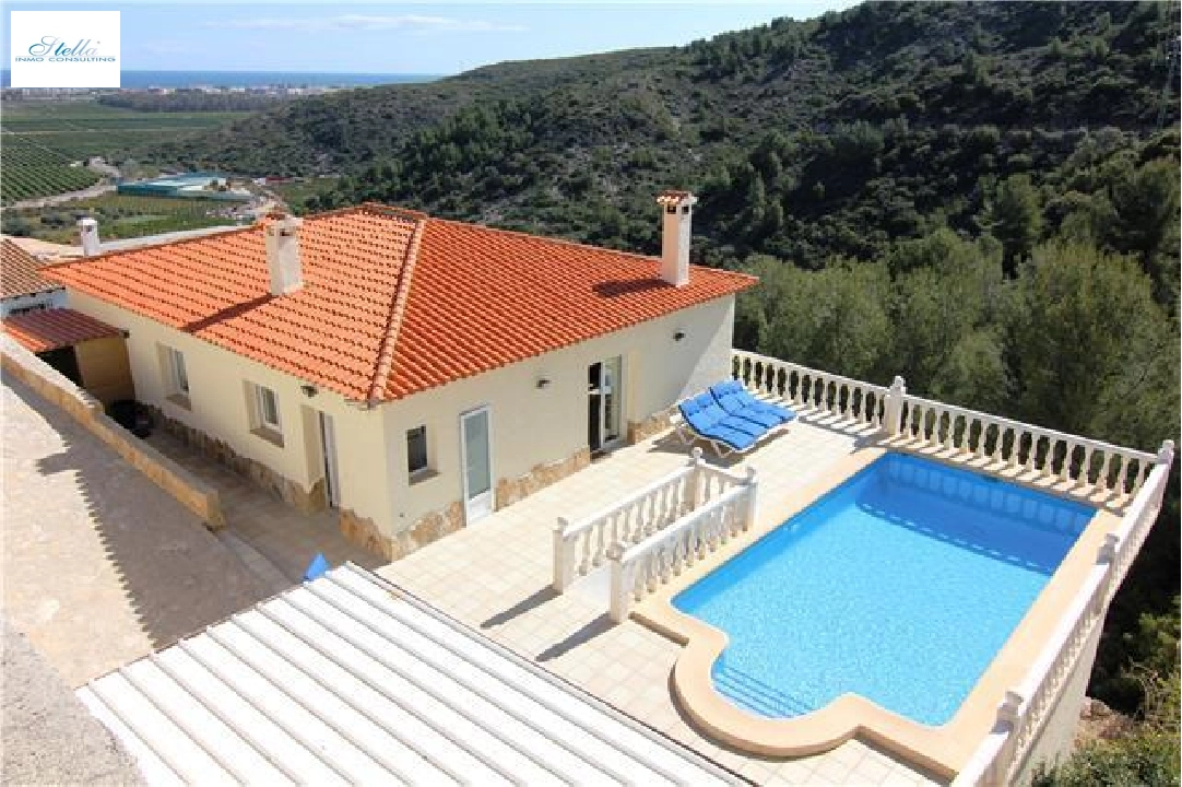 Great villa with large pool and terrace